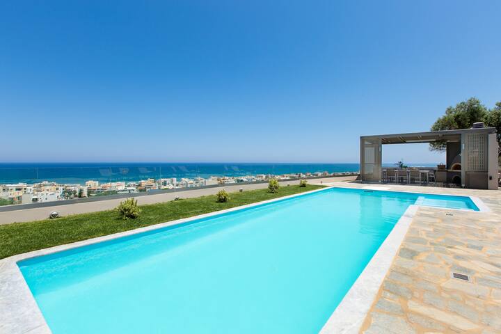 Villa Naya, walking distance to beach & sea view! gallery image 2