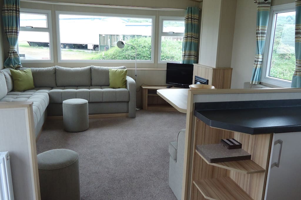 T3 - Living Room