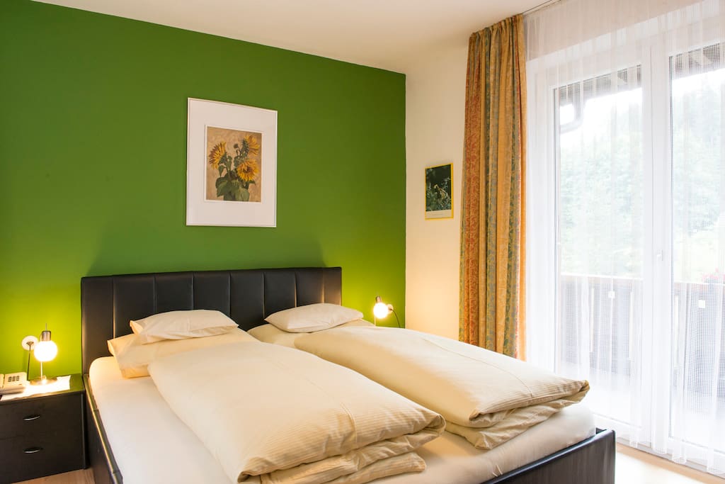 Bedroom with Double bed / Schlafzimmer mit Doppelbett