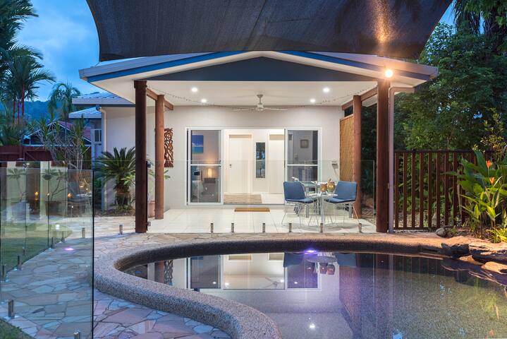 Studio Cottage Private Heated Pool & Breakfast