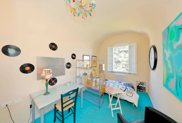 Beautiful room in the heart of Pisa