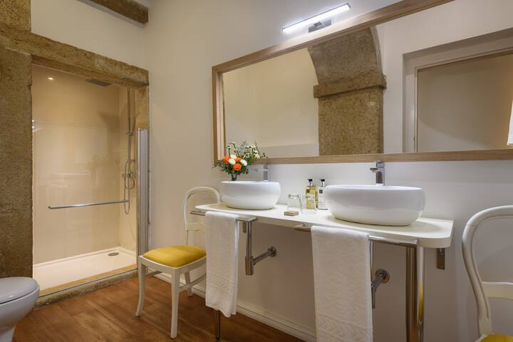 Alecrim ao Chiado – Quarto Duplo Pequeno gallery image 4