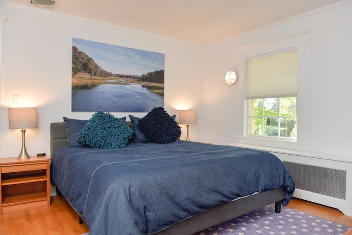 Chumba cha Wageni cha Mfalme (Ghorofa ya 2)