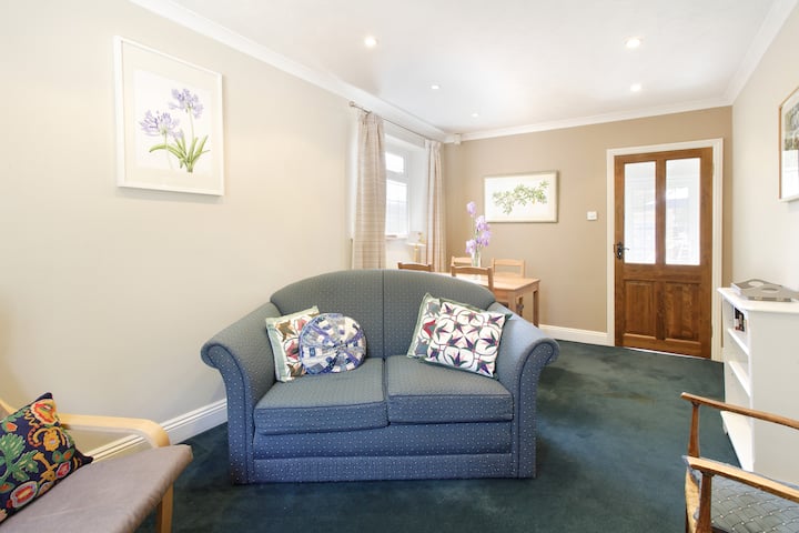 1 Bed Apartment. Village Location. Heathrow 25mins - Marlow, Vereinigtes Königreich