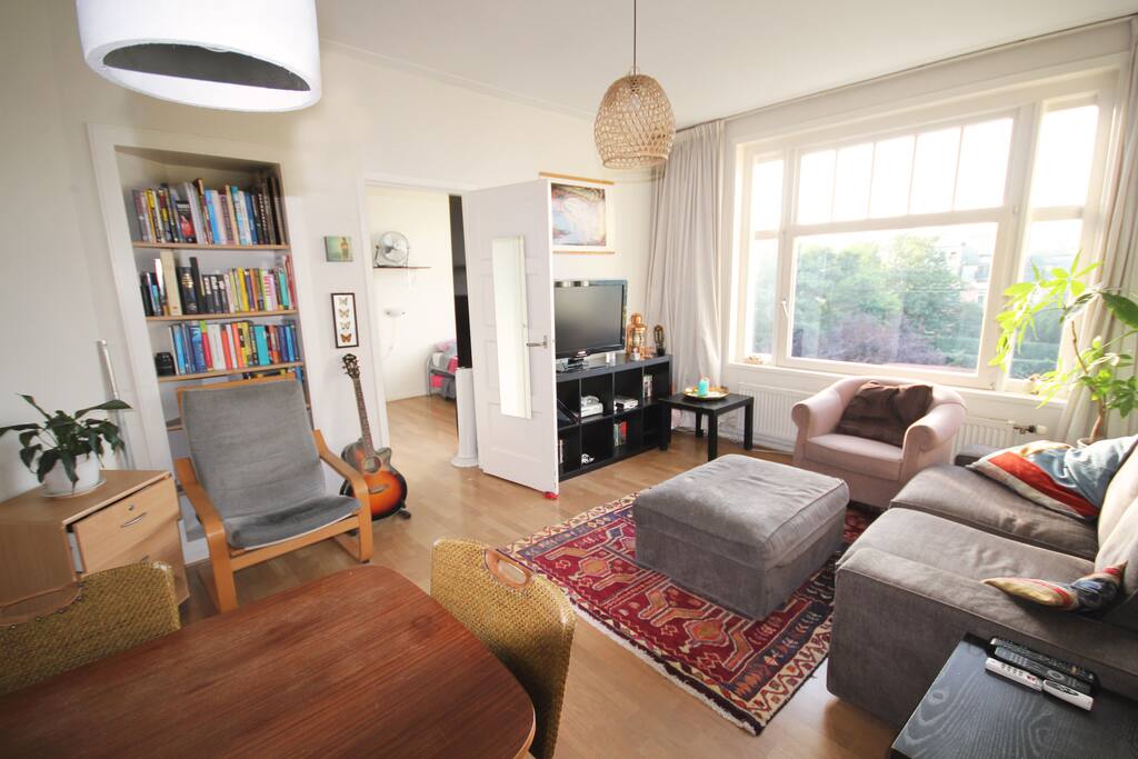 Living room with view to the 2nd bedroom