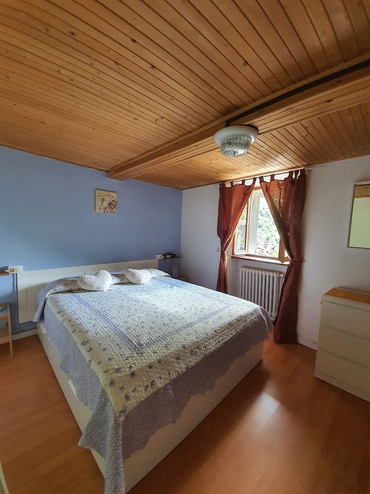 Dhomë gjumi 1