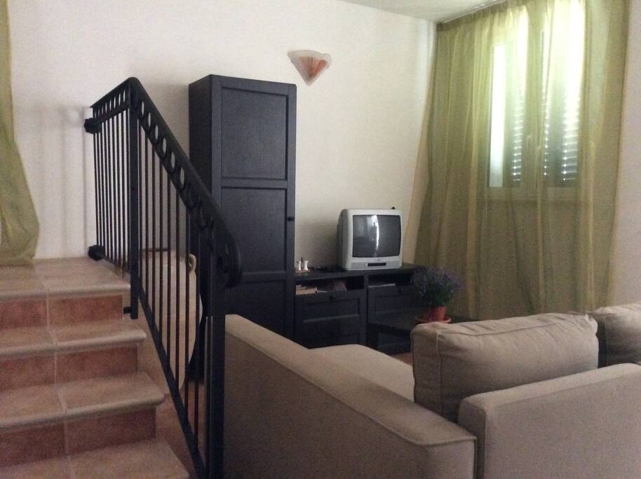 Salotto con divano letto