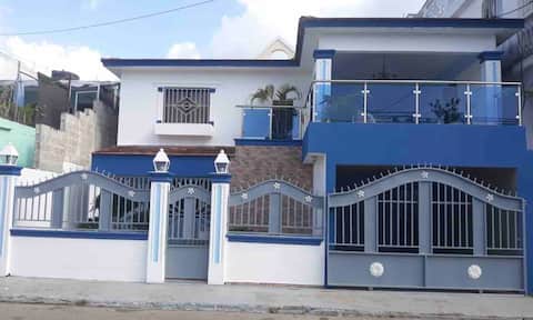 Spacious 4BR Near Beach - for you and your Family.