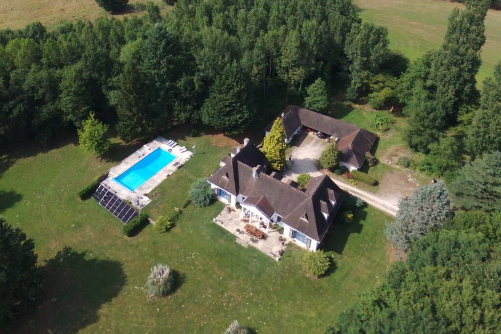 Villa du Grand Sancerrois vue du ciel
