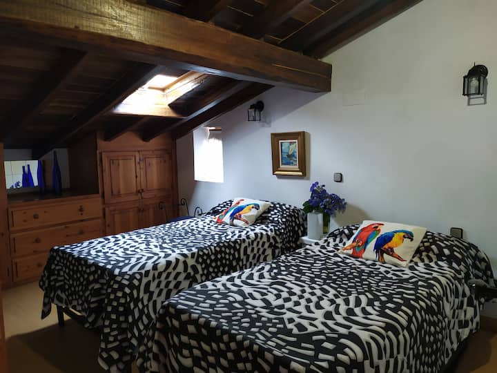 საძინებელი 2