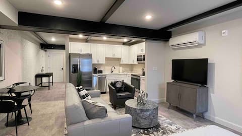 Cozy Studio between Salem & Boston