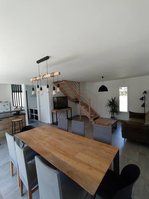 Spacious and
warm with large grounds