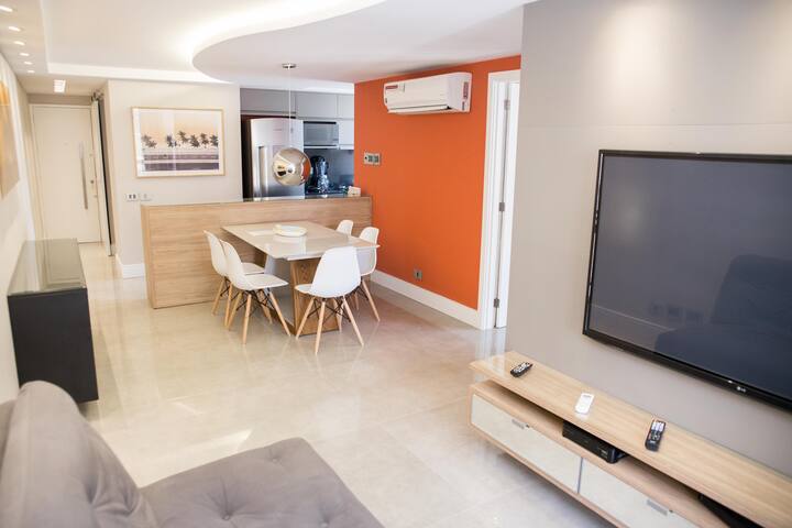 Ipanema – 02 suítes com varanda gallery image 2