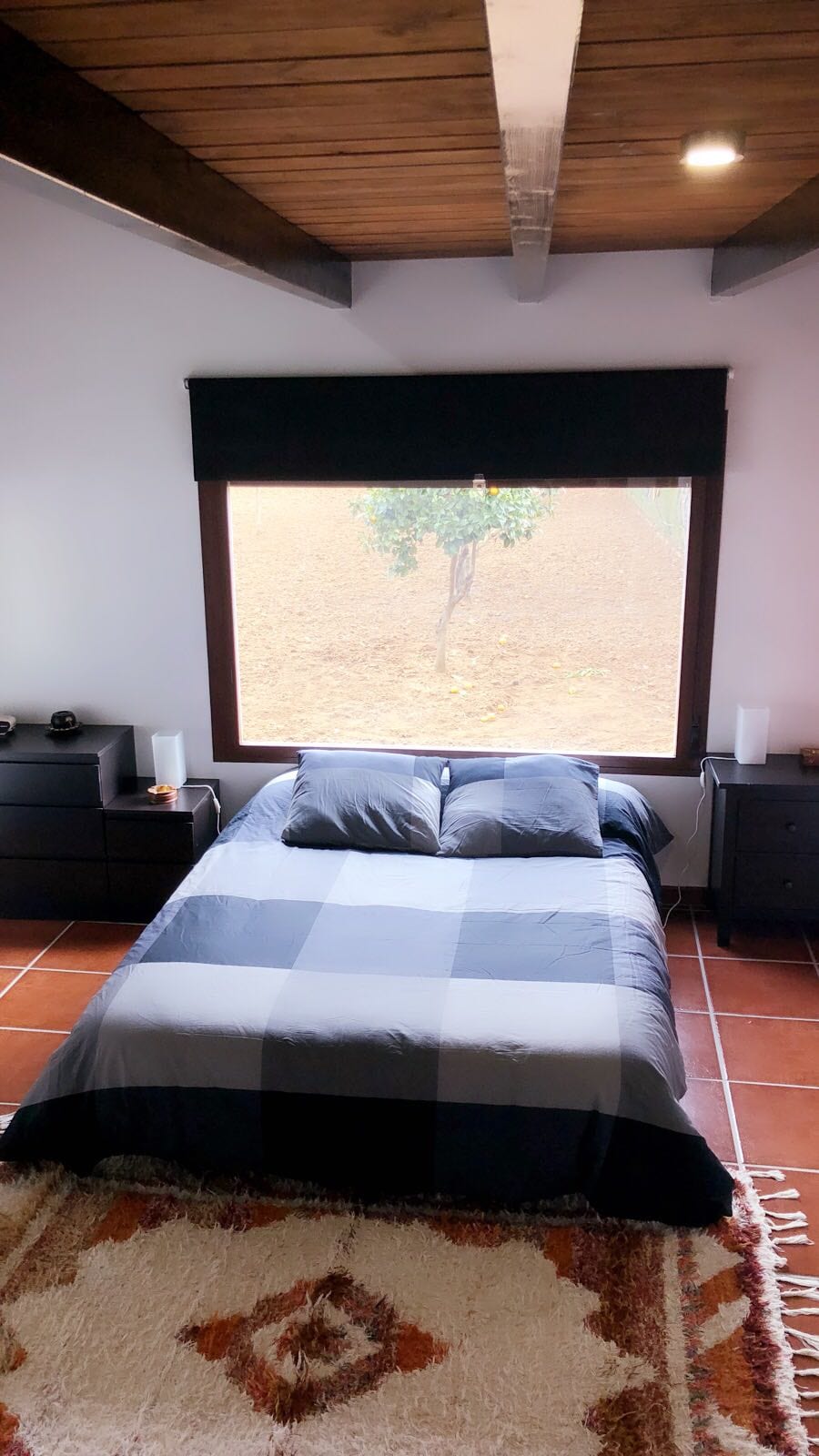 საძინებელი 1