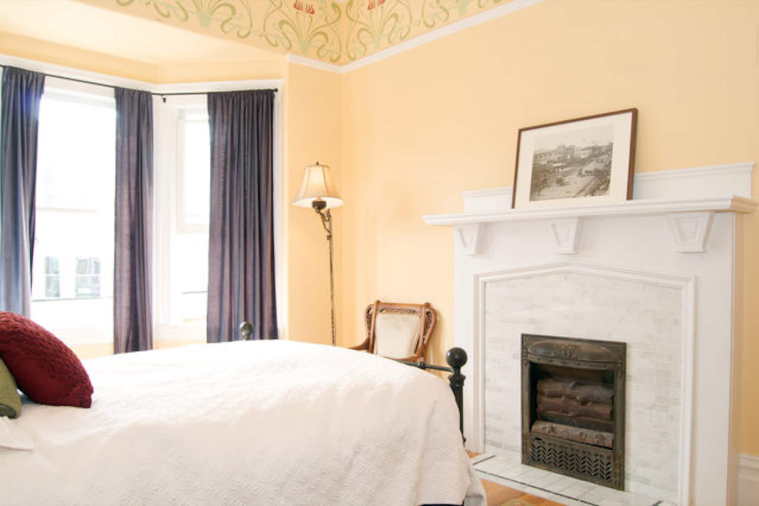 Condo in San Francisco · ★5.0 · 2 bedrooms · 2 beds · 2 baths - Image 10
