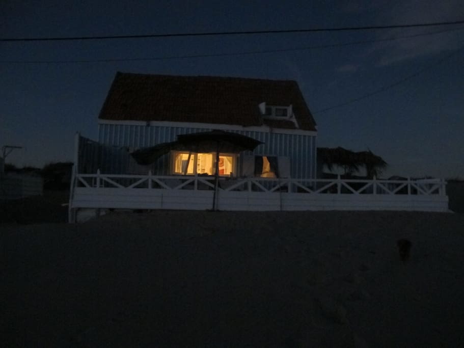 Exterior noite