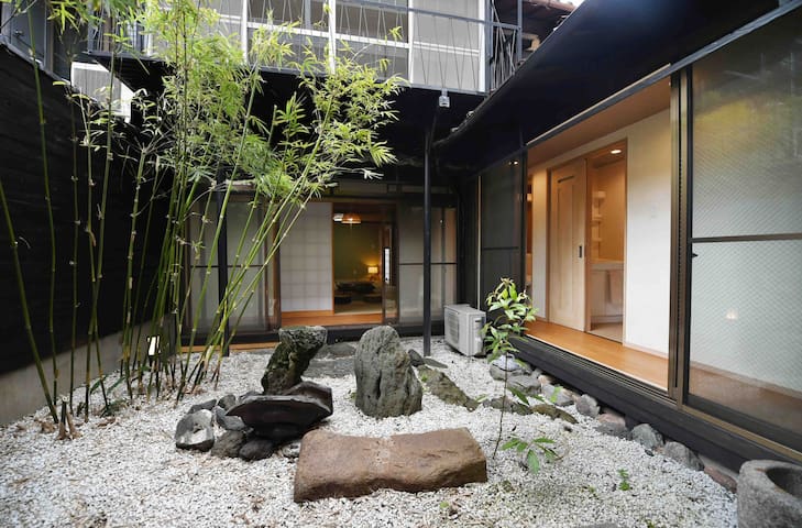 霖屋两层独栋日本庭园景观交通便利位置优越 Vily Na Prenajimanie V Meste Kyoto Kyoto Japonsko