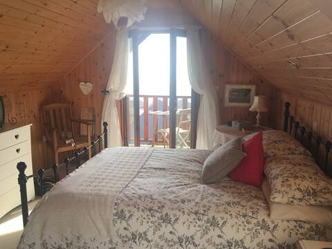 Portscatho Lodge, Fab Sea Views and Dog Friendly!