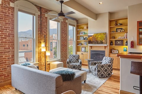 Downtown Loft in Historic Savoy Building STR #0700