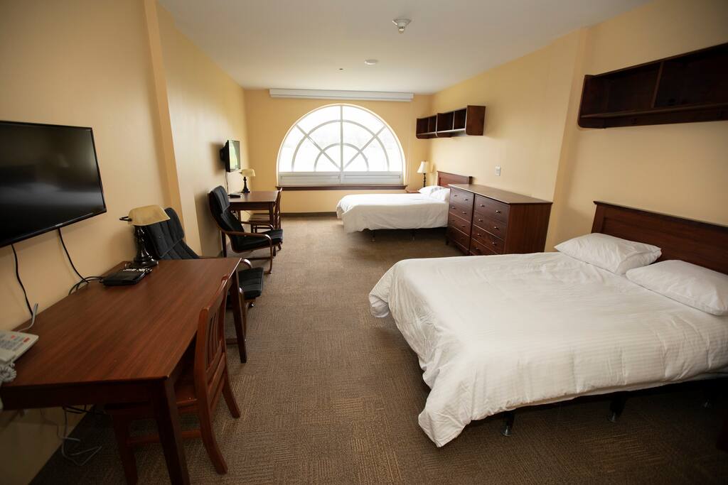 Room Picture 2