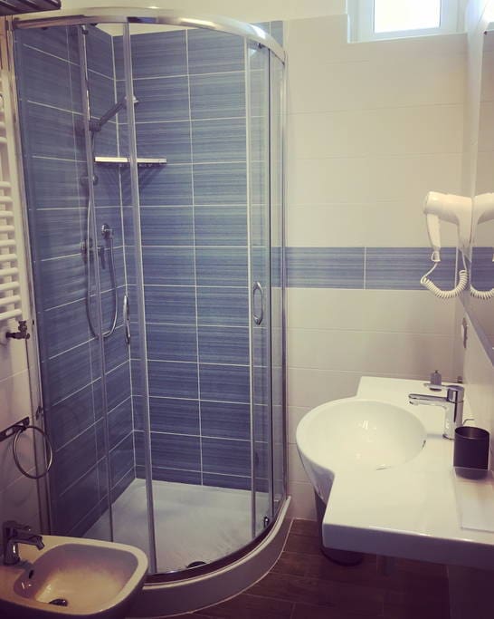 Adriano - Bagno