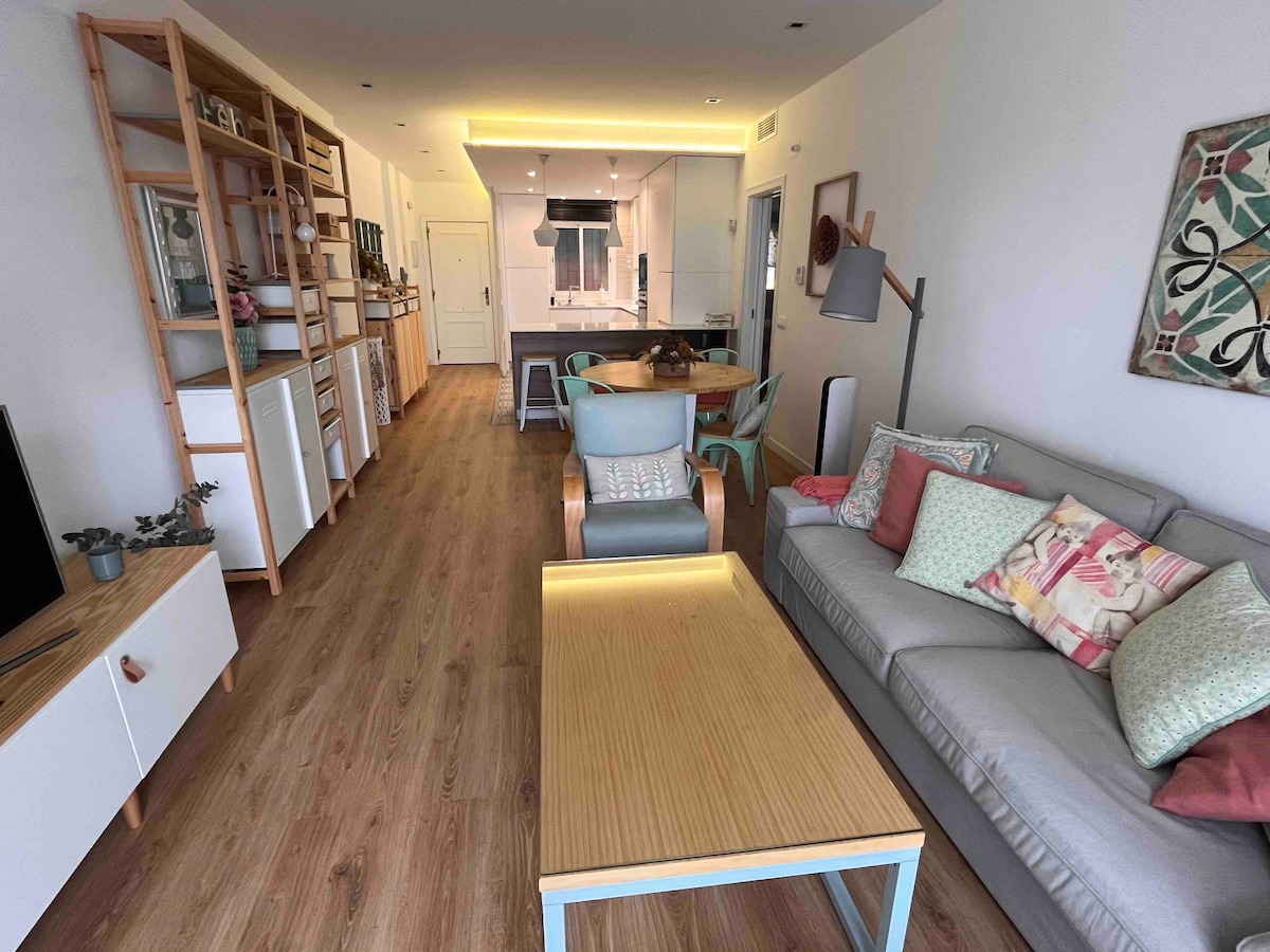 Top performing Airbnb: Exclusive apartment with garden facing Doñana. in Sanlúcar De Barrameda