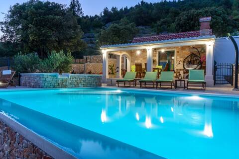 Villa Lucija Bol