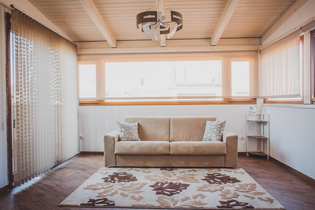 Porzione di area living