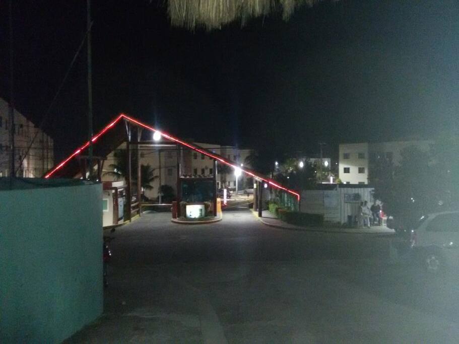 Entrada a Principal