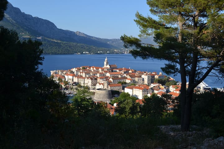 Korčula at your fingertips