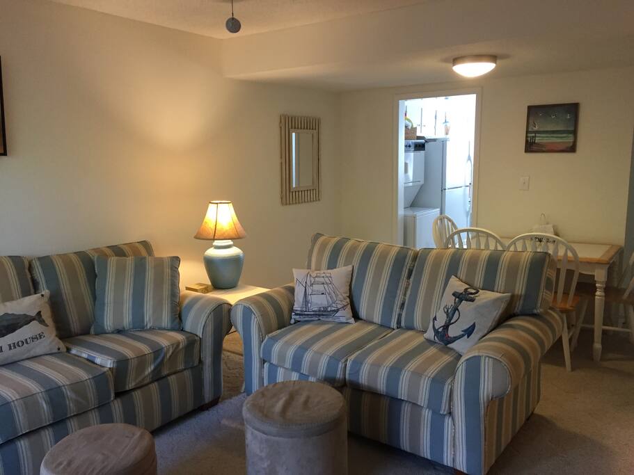 Cozy living area; dining area with seating for 4
