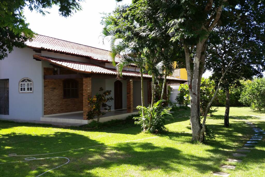 Frente das Casas 1 e 2