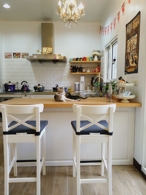 廚房 our kitchen