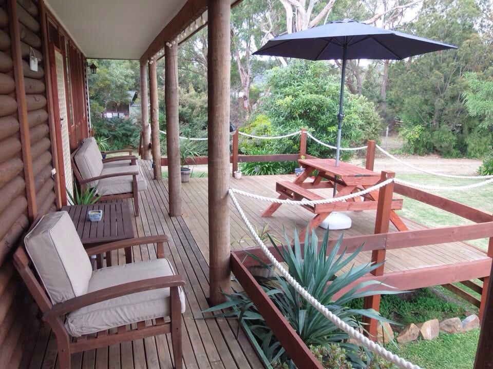 White Beach Tasman Peninsula Escape | Pets Welcome - Tasman Island