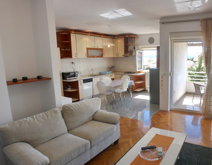 Lounge and kitchen