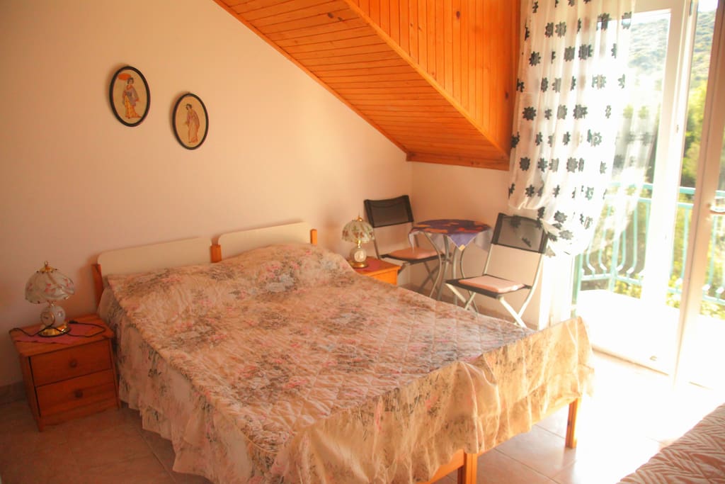 Room 1