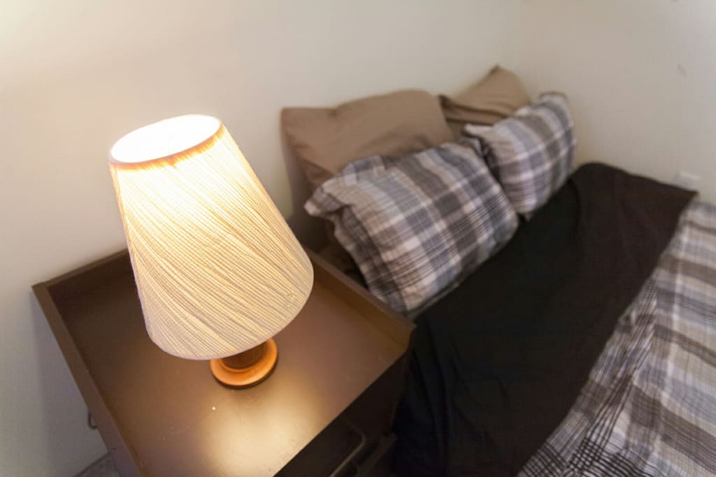 Take a nap on freshly laundered sheets on a double bed with a softer mattress.