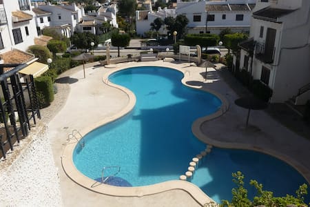 Top 20 cabo roig vacation rentals, vacation homes & condo rentals ... Dormitorios matrimonio roig muebles