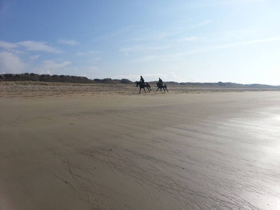 A cheval...