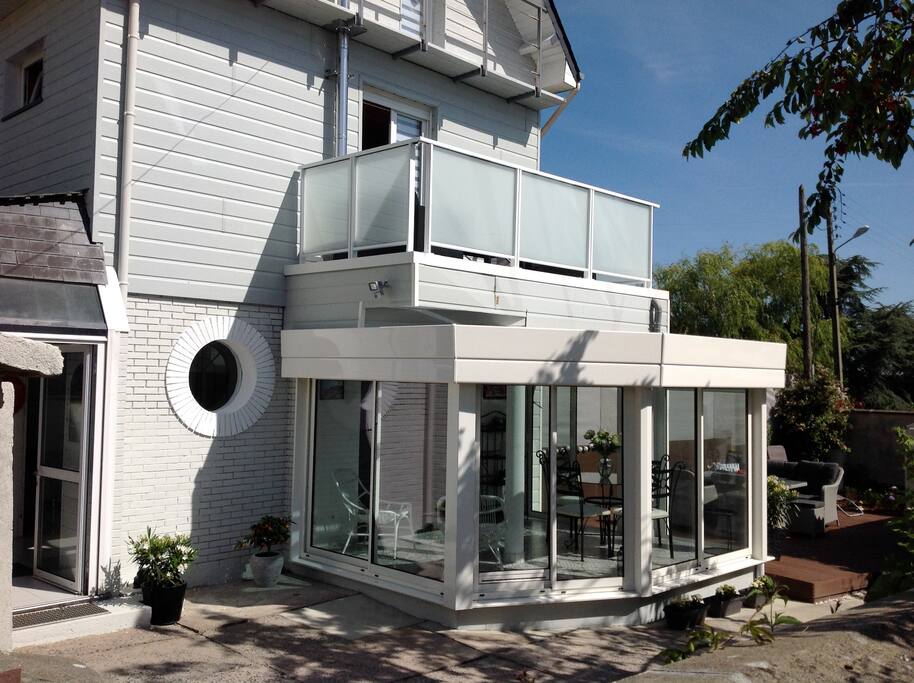Balcon, véranda, jardin-terrasse... à chacun son endroit pour le farniente