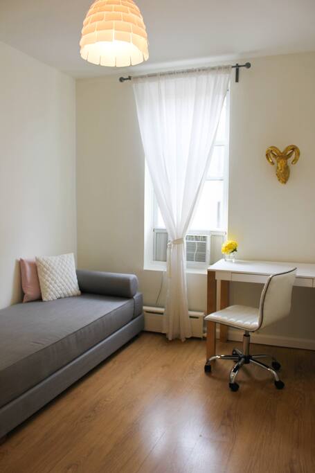 Meet my zen office/guest room!