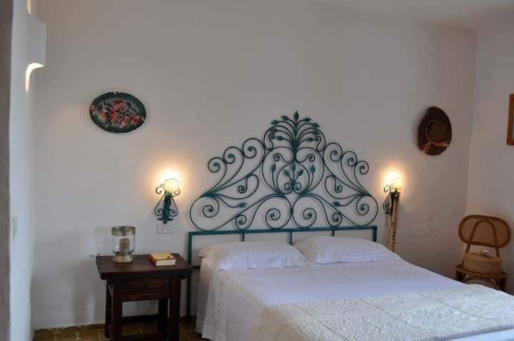 With TV, large window, sea view