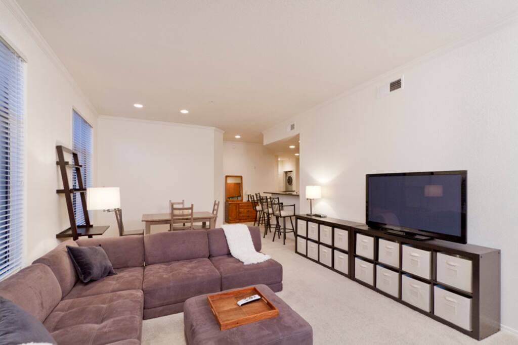 52-INCH Flat Screen TV with NFL Ticket