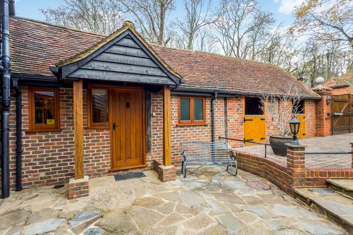 Walnut Barn Walnut Cottage Cottages For Rent In Horsham West