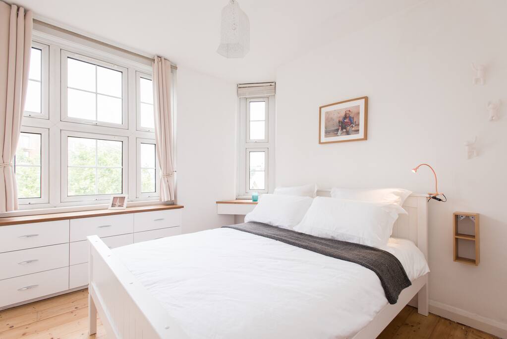 King Size bed, large wardrobe and dresser