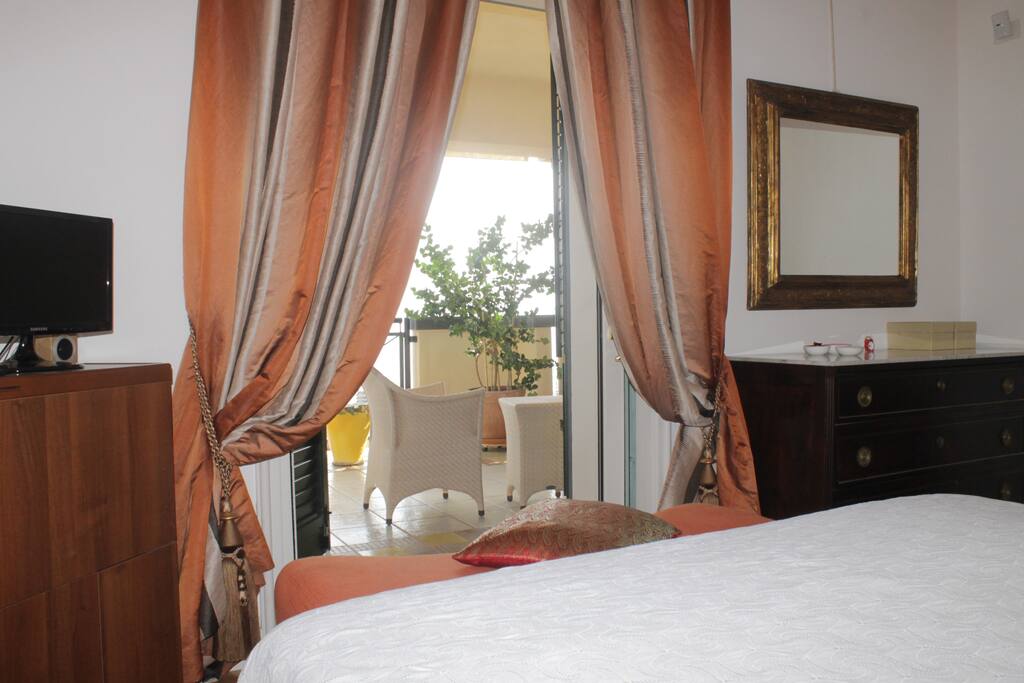 Main Bedroom