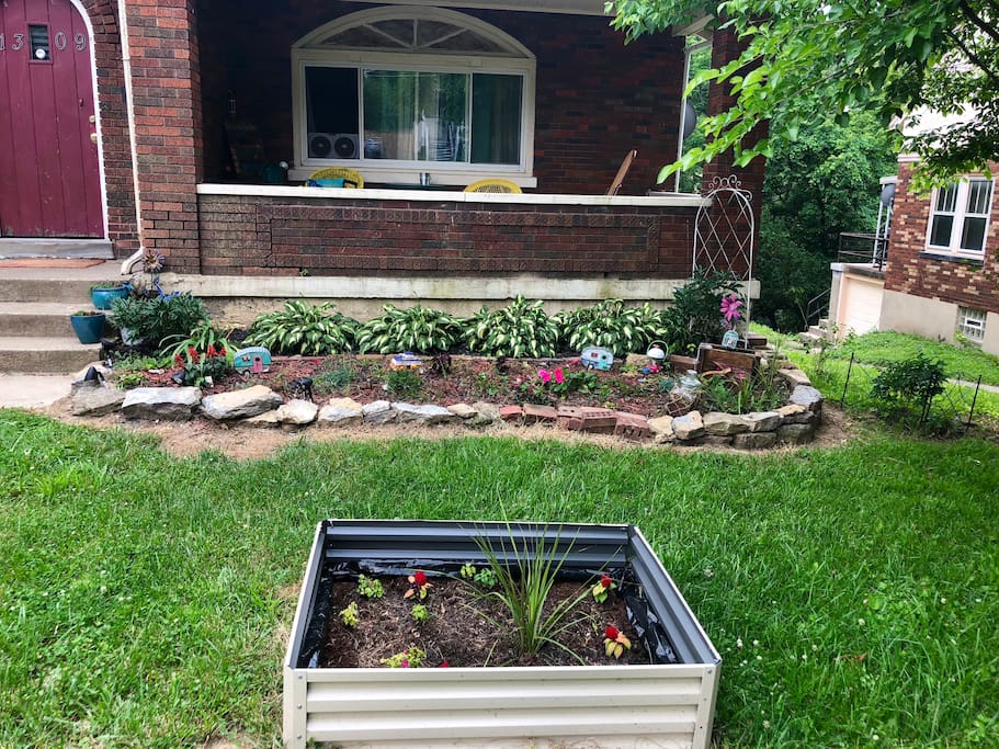 Beautifully bloomed fairy garden