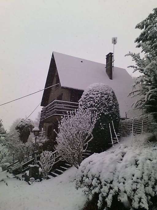 Le chalet de Marinette en hiver