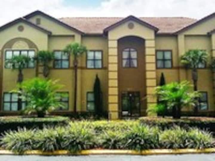 Golden Oak, Lake Buena Vista Vacation Rentals & Homes Lake Buena