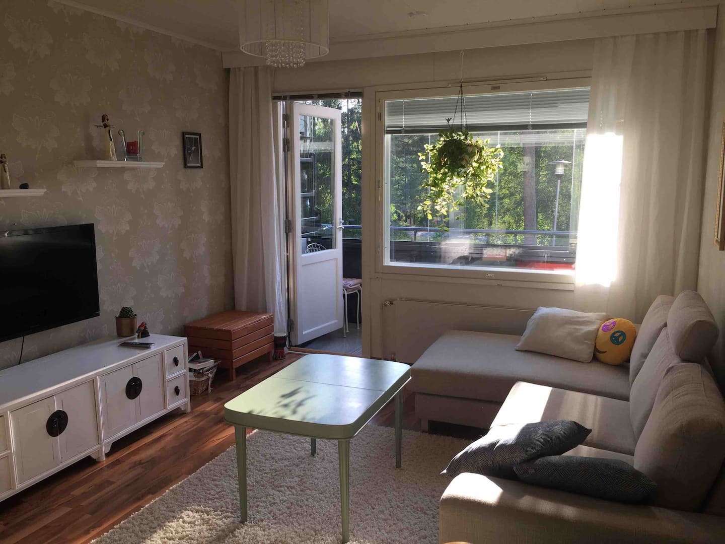 Viihtyisä Koti/ A Cozy Home 73 M2 5